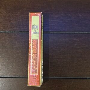 Pixi by Petra liquid fairy lights